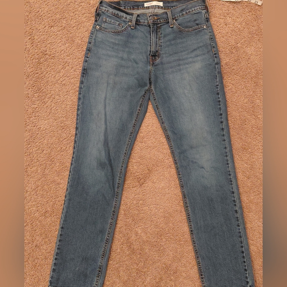 Levi Strauss Signature Jeans W30 L32 Straight Leg Medium Wash